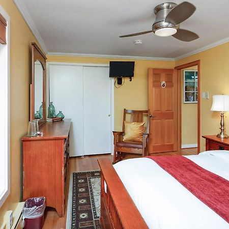 A Wildflower Inn แองเคอเรจ ภายนอก รูปภาพ